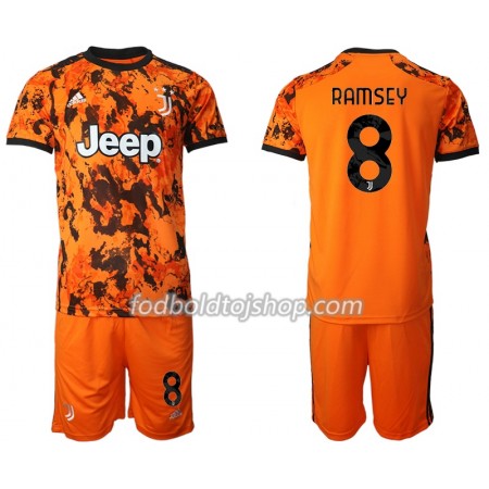 Juventus Aaron Ramsey 8 Børn 3. Fodboldsæt 2020-21 S/S (+ Korte bukser)